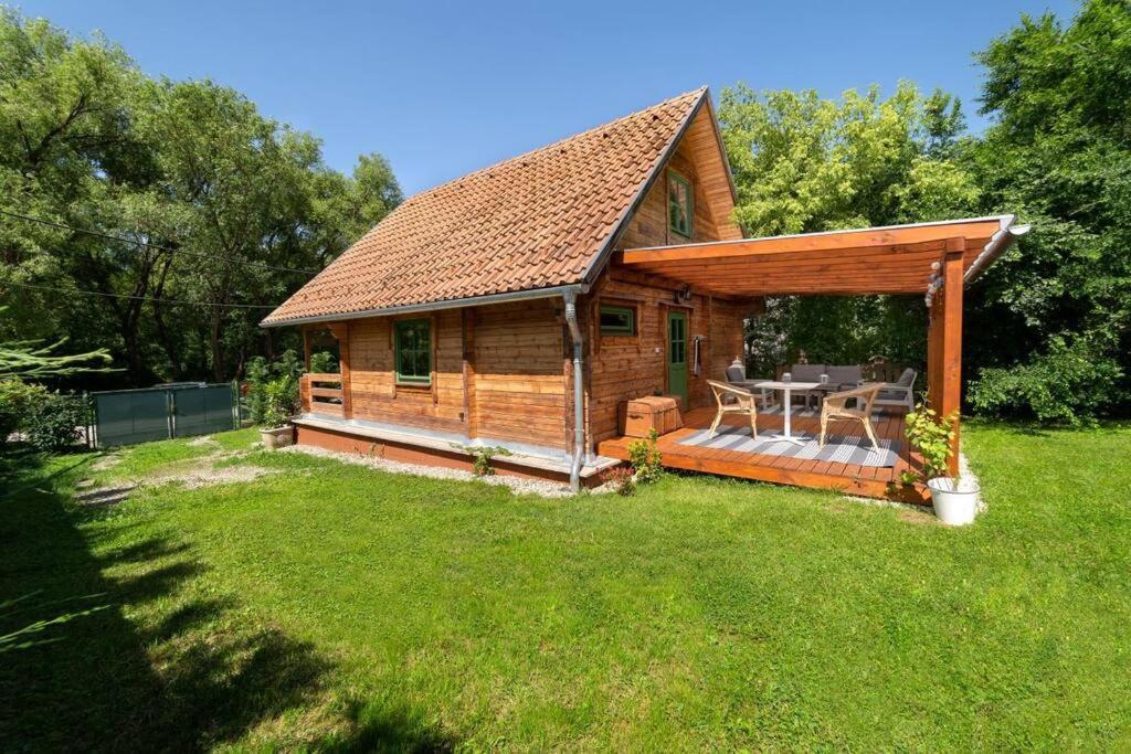 Mannana Haziko Villa Szokolya Exterior photo